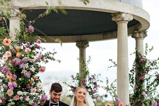 Weddings By Lisa Marie