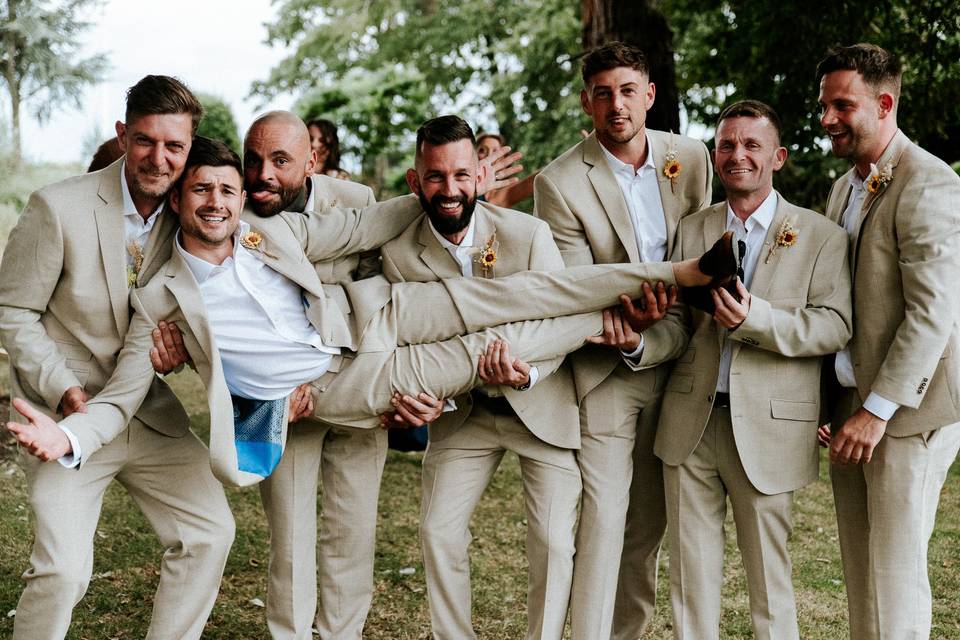 Groom & Groomsmen