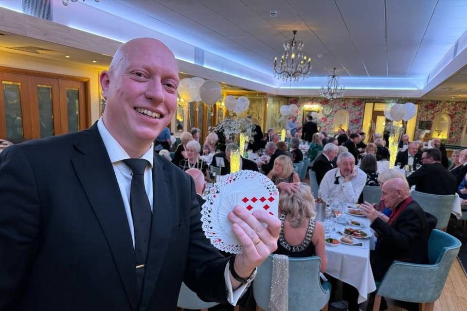 Magician for evening reception