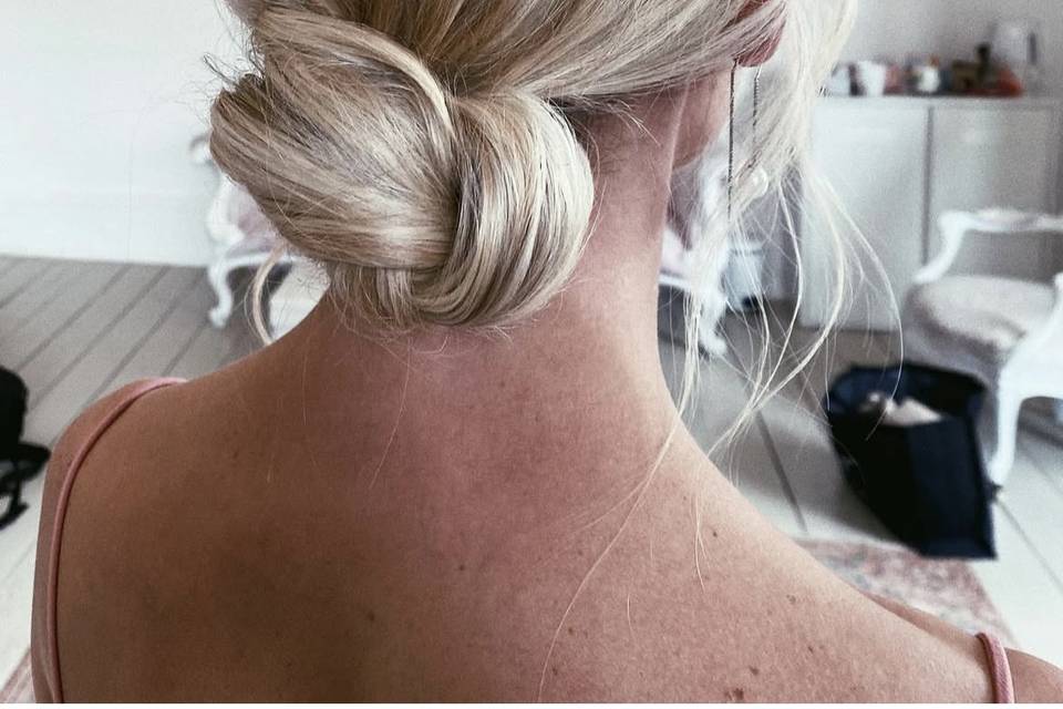 Hair up