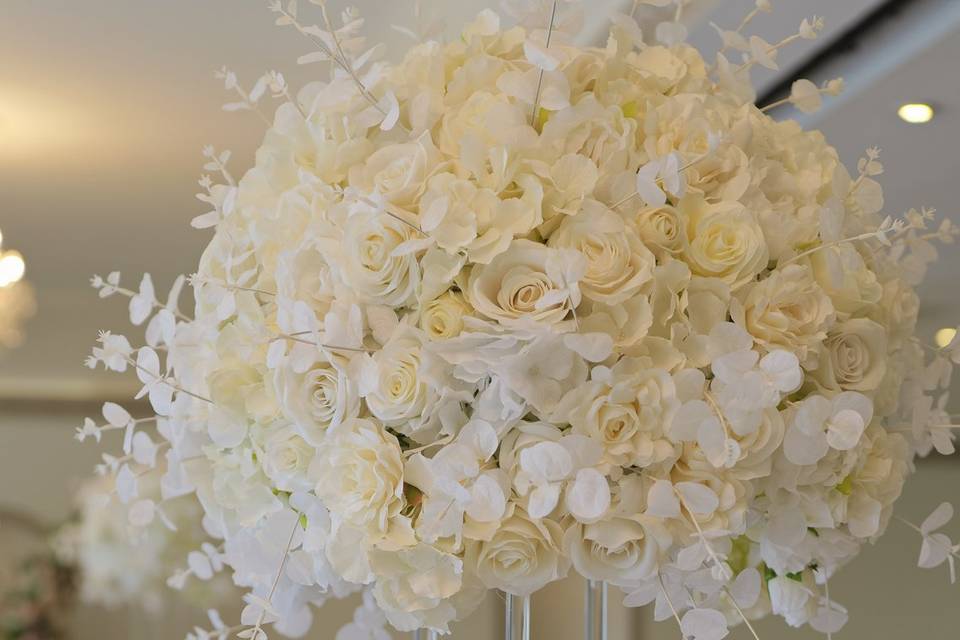 Flower centrepiece