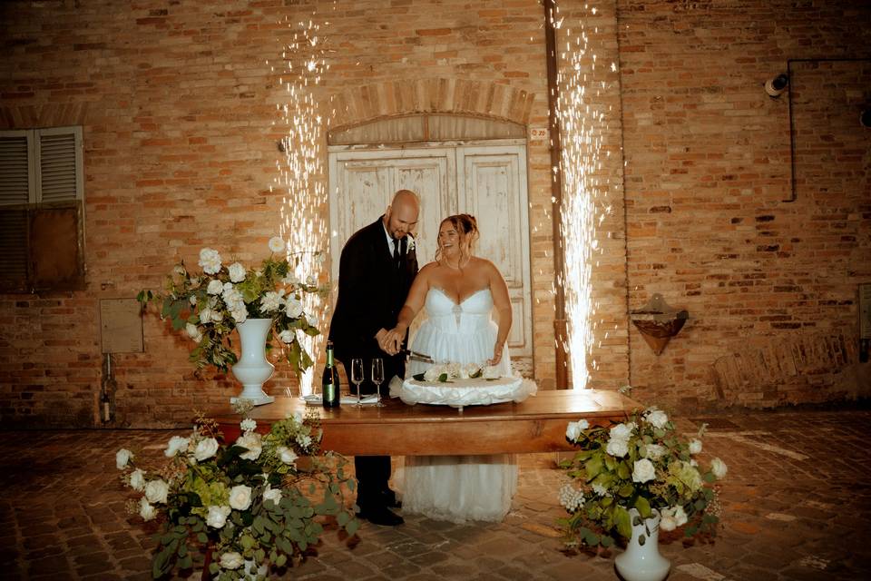 Cake cut