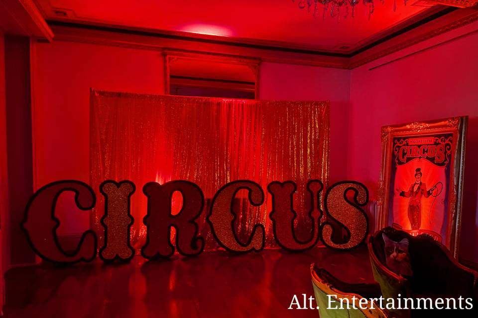 Circus Decorations