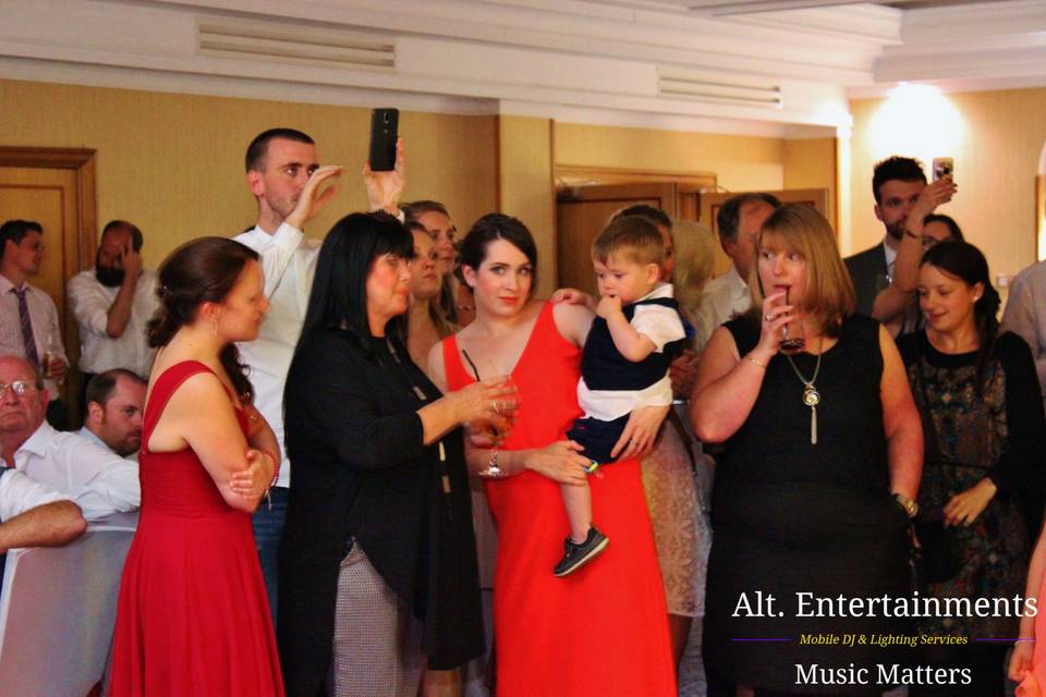 Guests during First Dance