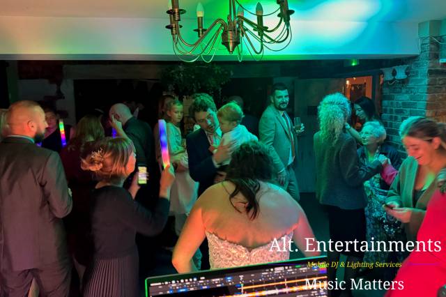 Dancing at Abels Harp