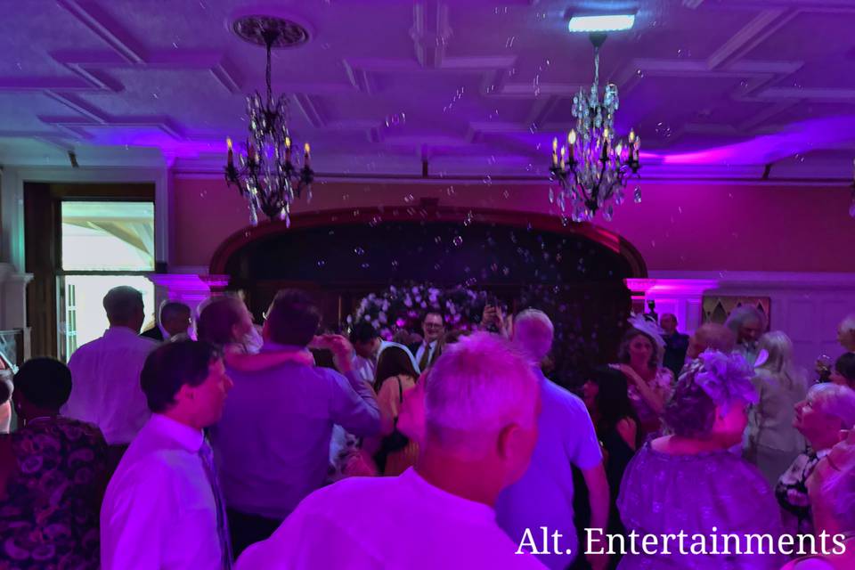 Mackney Hall, Wedding