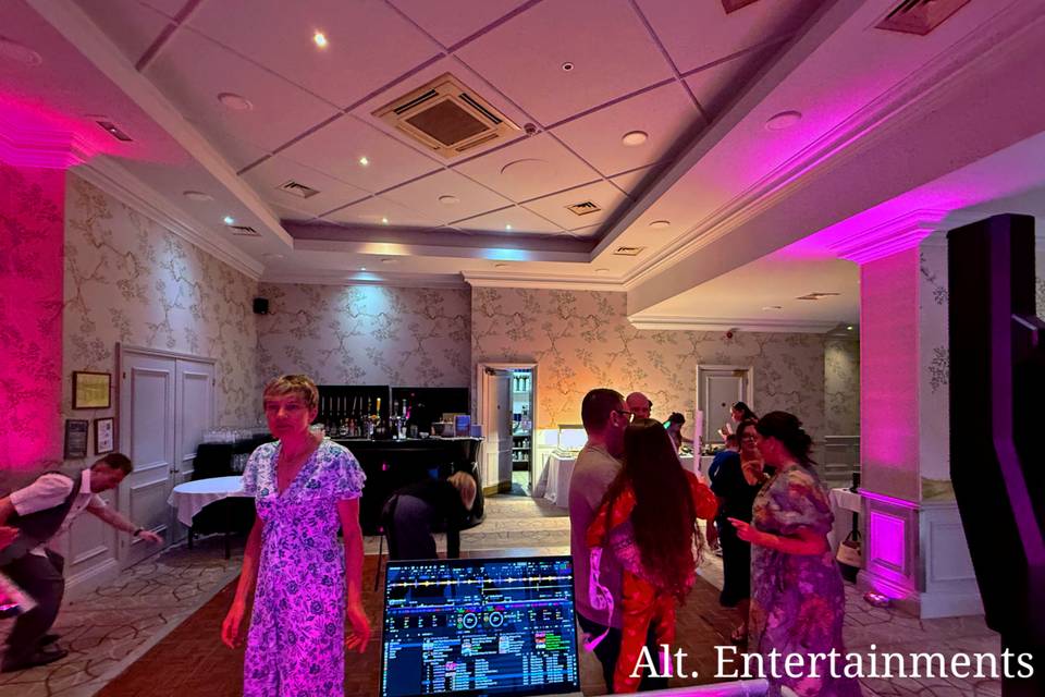 Wedding DJ