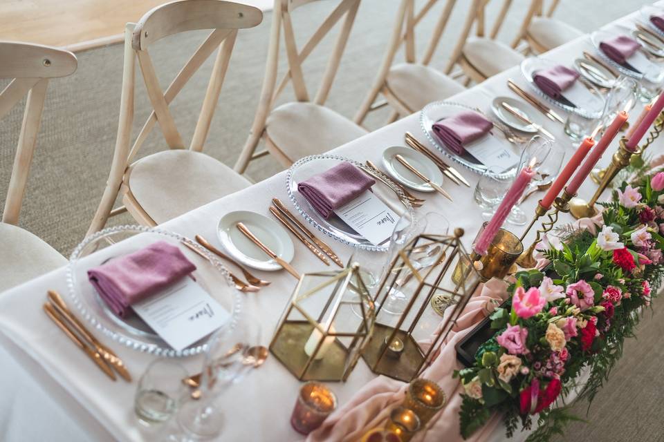 Top table setting