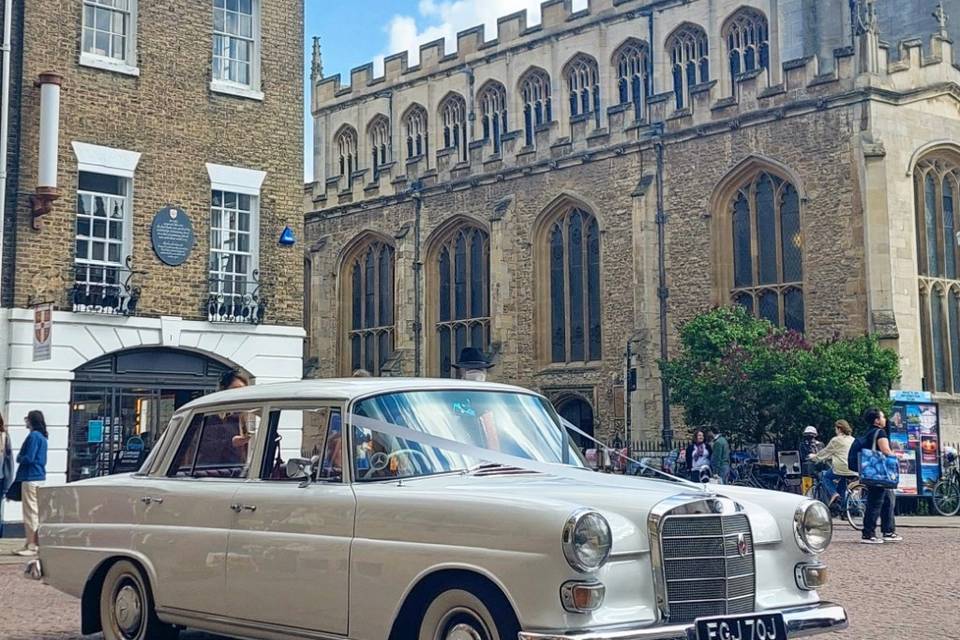 Classic Mercedes-Benz Chauffeuring