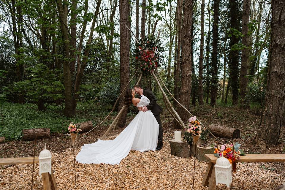 Hubbard's Farm Woodland Weddings