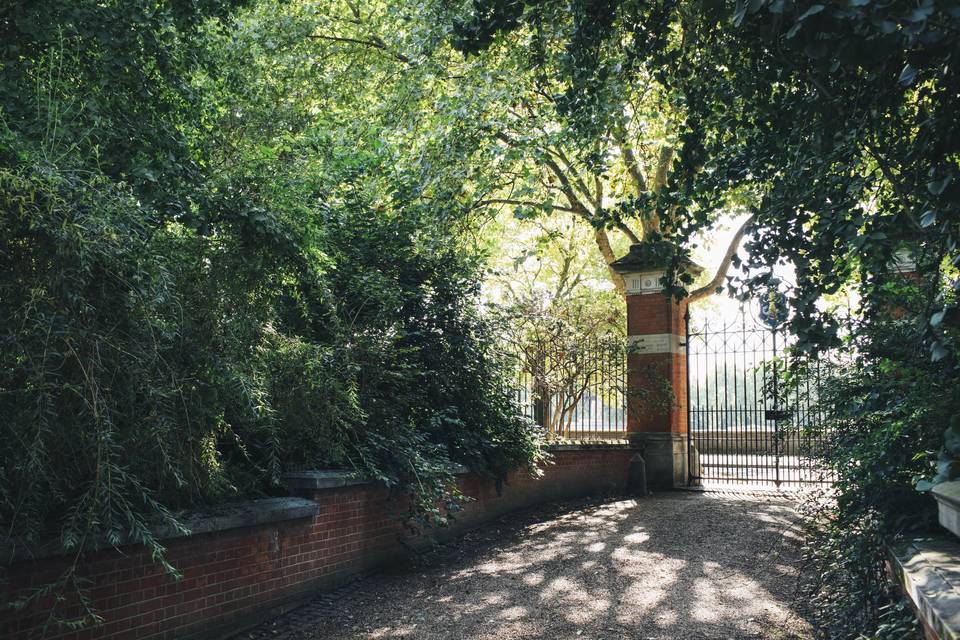 Chelsea Embankment Gate