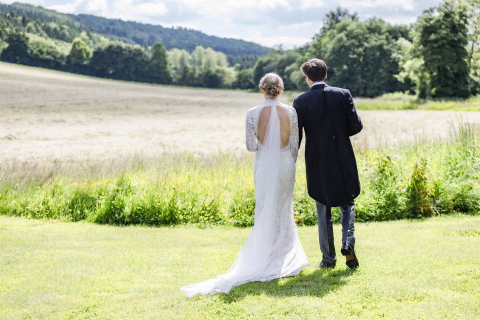 Bride & Groom, Secret Garden