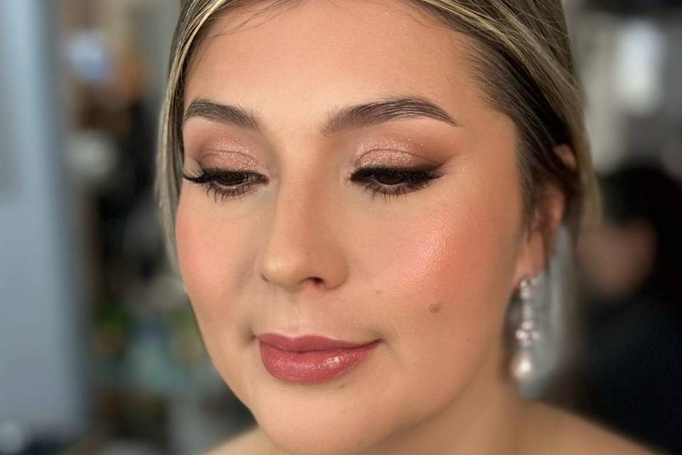 Pink bride makeup