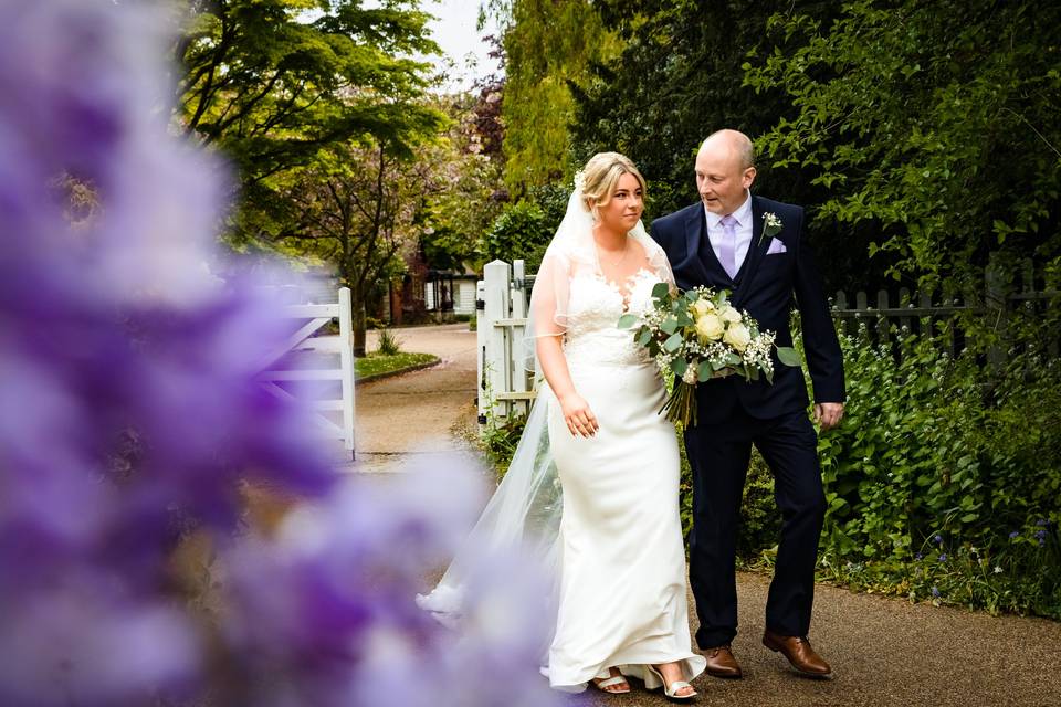 Walking to the aisle showtime