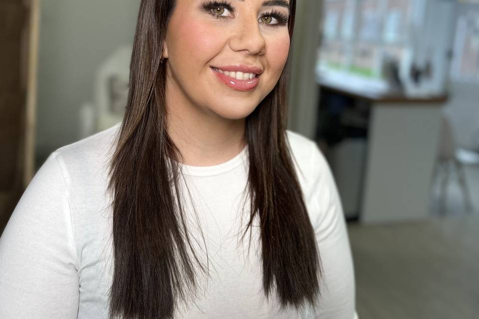 Full glam