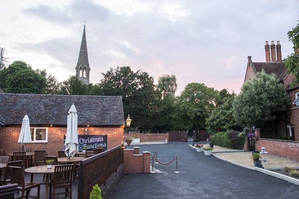 The Charlecote Pheasant Hotel