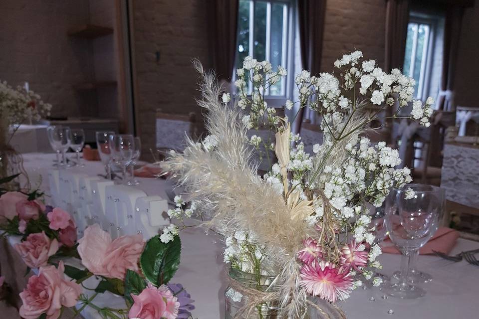 Top table flowers