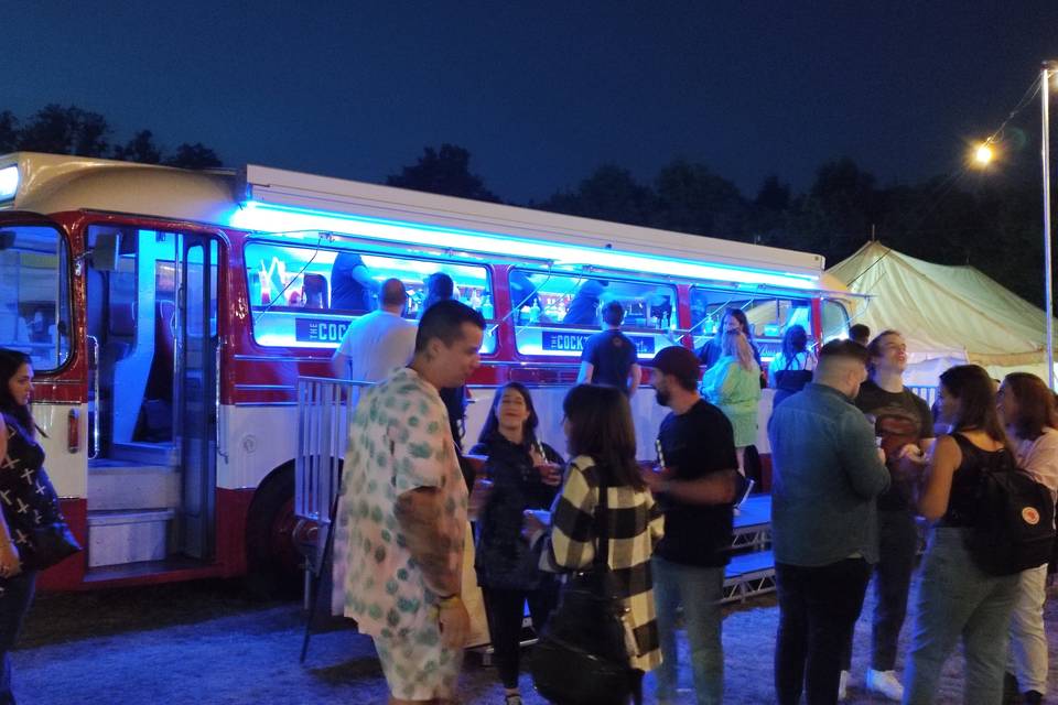 The Cocktail Bus - festival