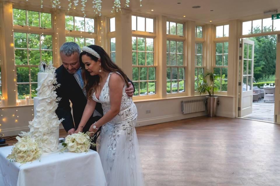 Rona and Barry, Mitton Hall