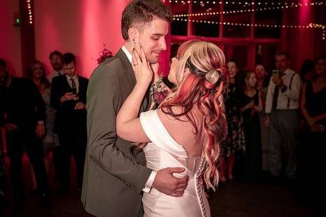 Grace & Dalton, The Out Barn