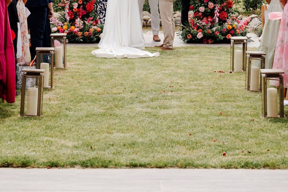 Beautiful outdoor ceremony