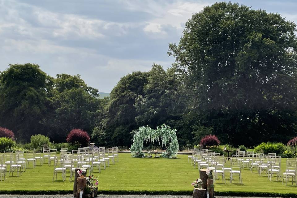 Front lawn ceremony