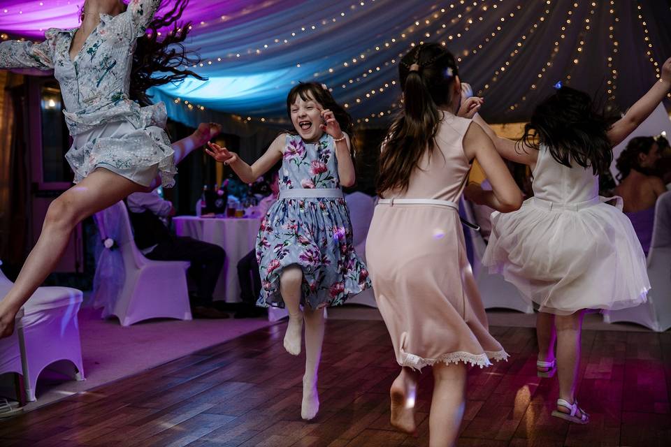 Kids on the wedding dancefloor