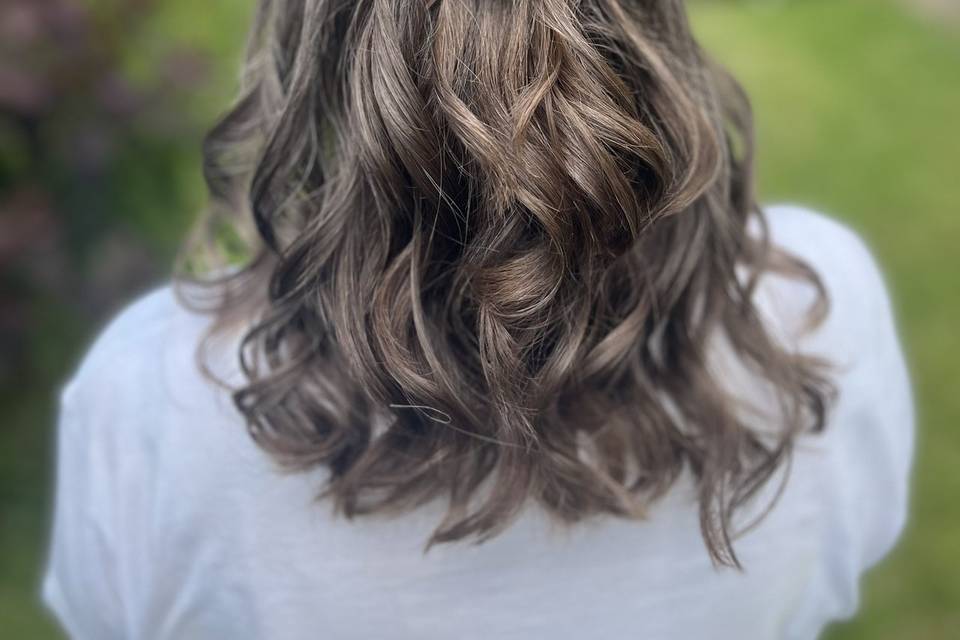 Textured half up