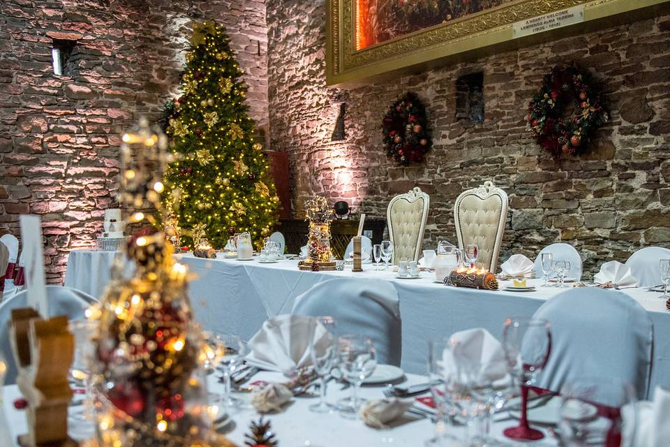 Christmas wedding toptable