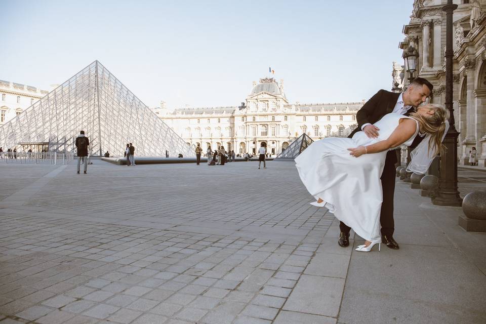 Paris elopement