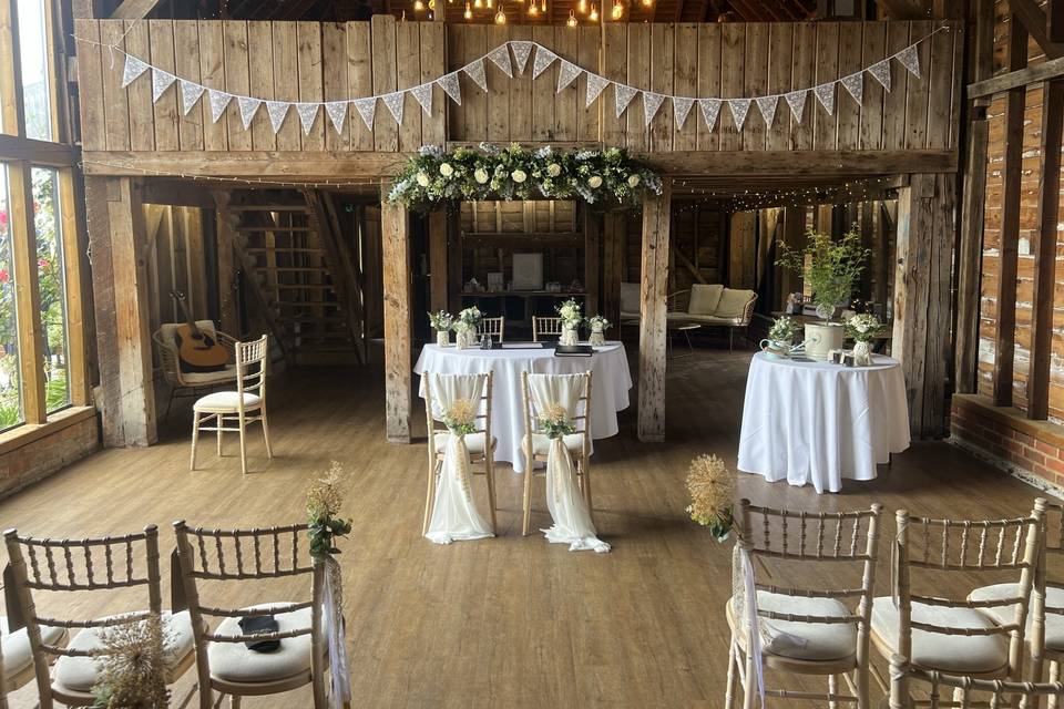 Stoke Farm Barn, Wokingham