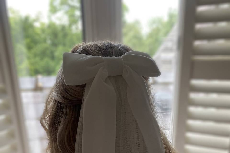 Bridal bow