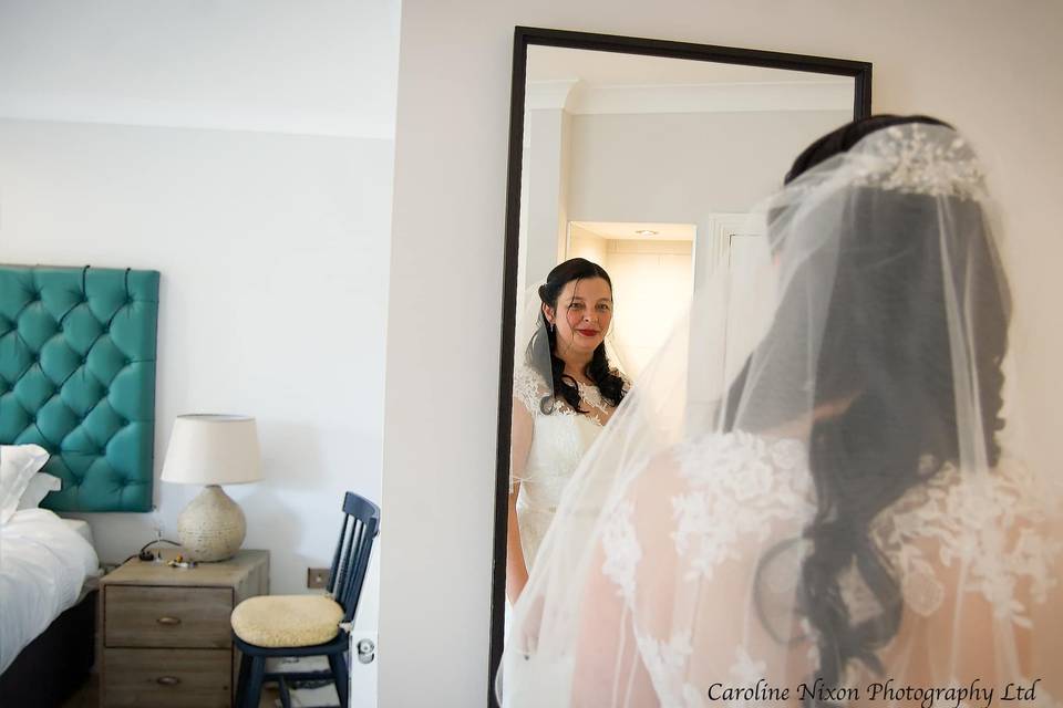 Bridal prep - The bride