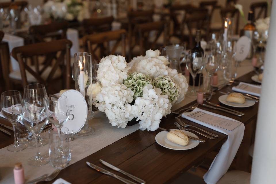 Table Arragements
