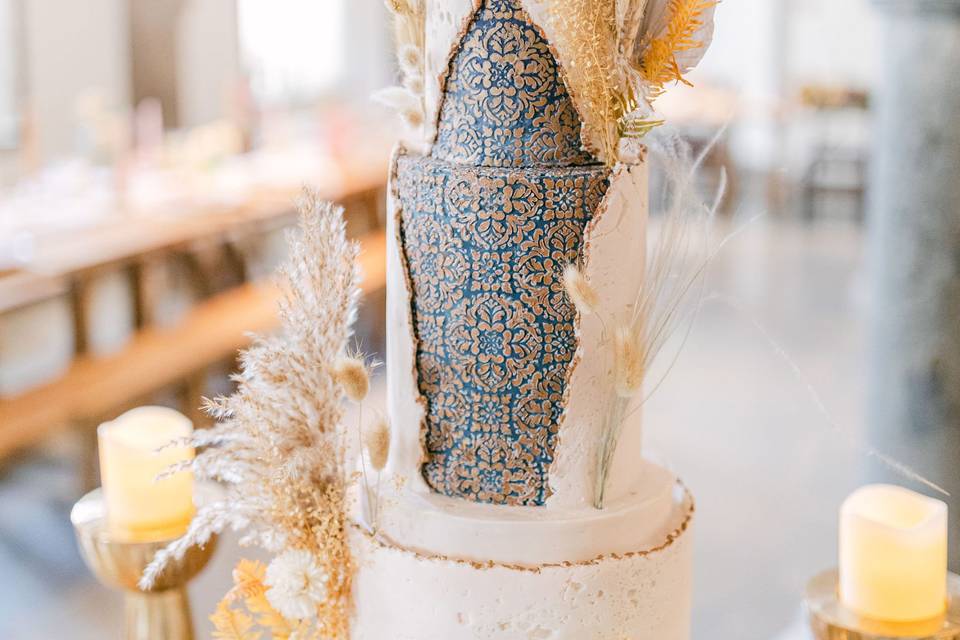 Cake Design by Holly Miller