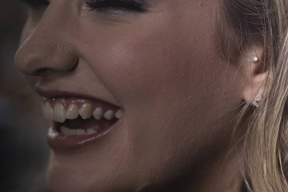 Soft Glam Close up Makeup