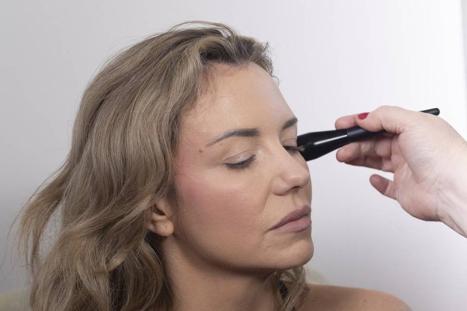 Soft Bridal Blending Makeup