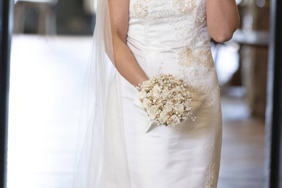 Soft Natural Bridal Styling