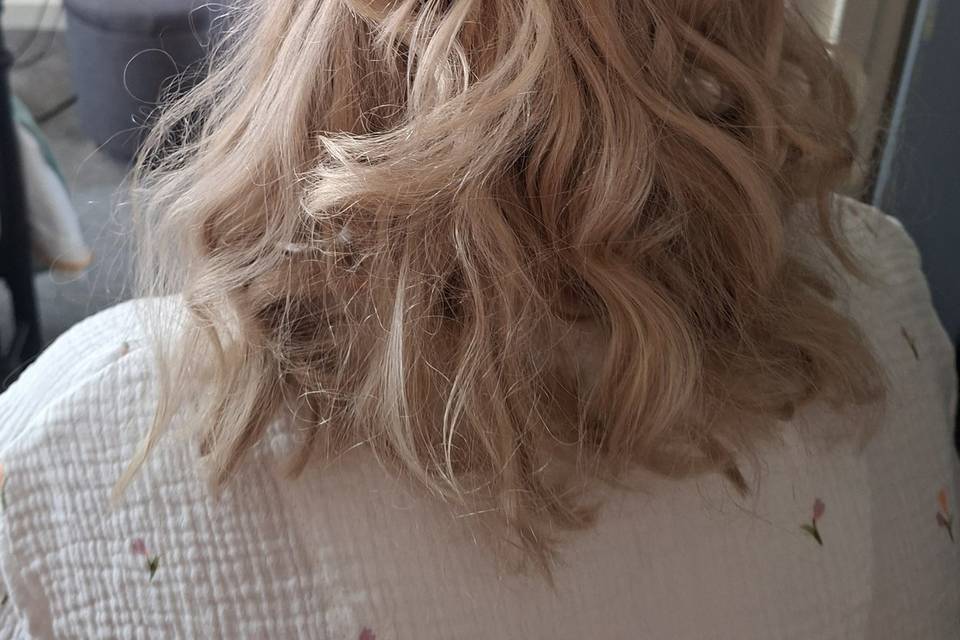 Youthful over 50 Wedding Hair
