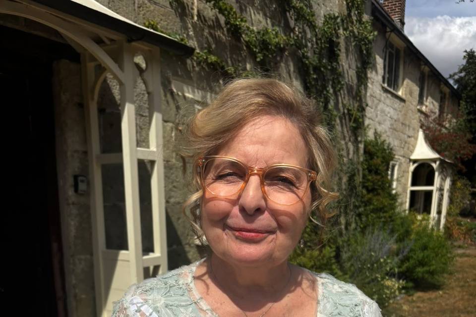 Glamorous Soft Glam Mature