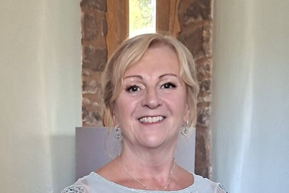 Mother of the Bride Makeup