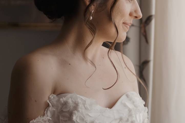 Bridal portrait video