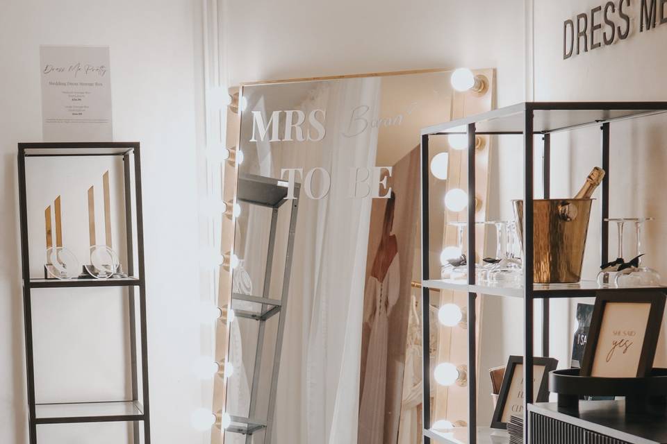 Dress Me Pretty Boutique