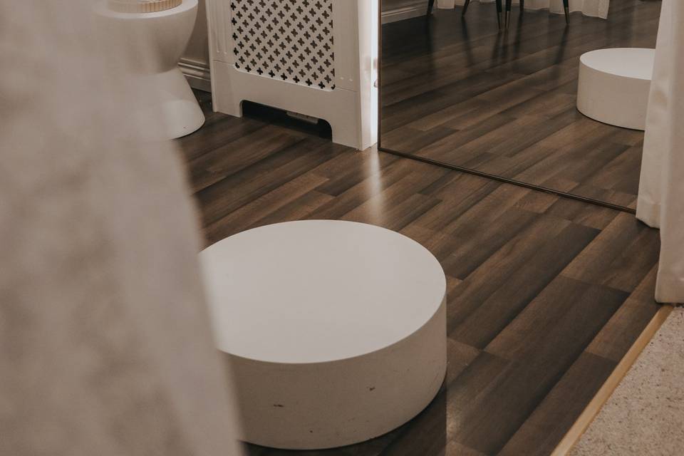 Dress Me Pretty Boutique