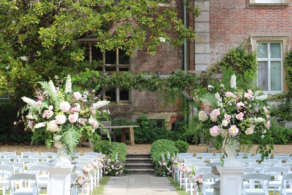 Ceremony flowers