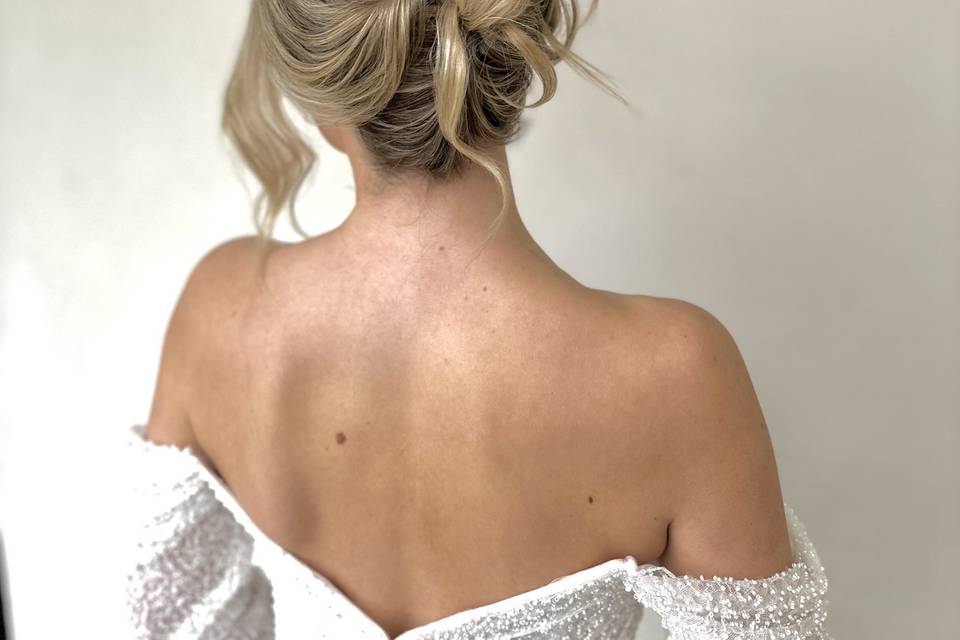 Textured wedding hair