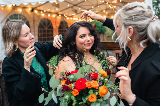 create. Weddings