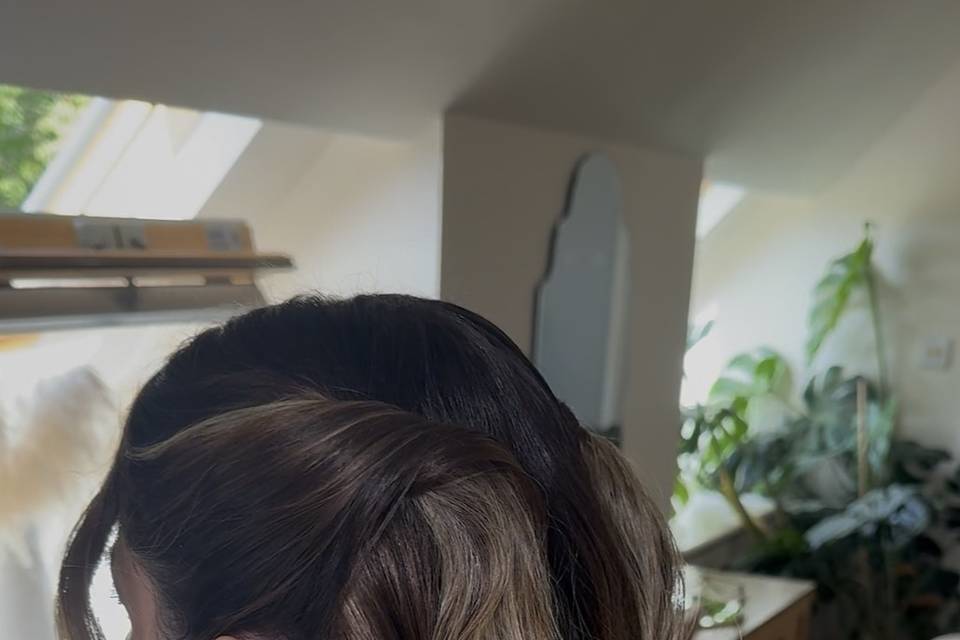 Half up soft waves