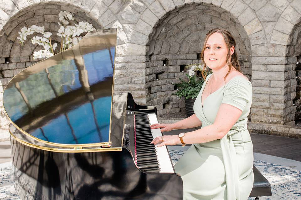 Our pianist Laura