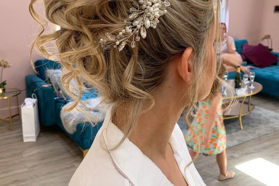 Bridal hair